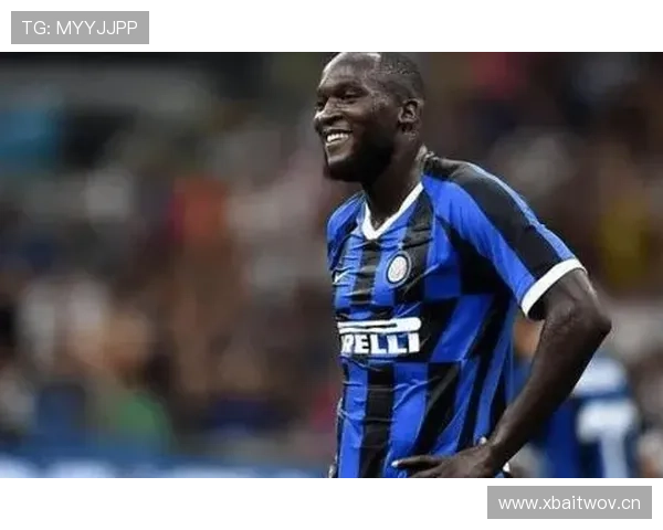 库尔图瓦与卢卡库国家队搭档表现稳健