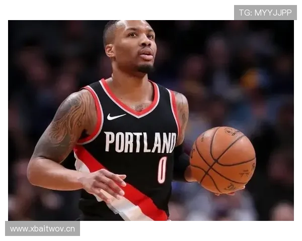 利拉德休赛期天天喝蛋白粉当水，结果夏天胖了八斤？