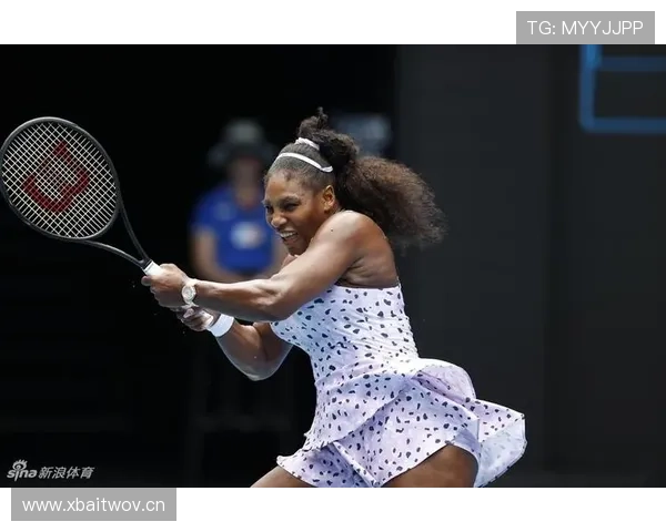 李冰洁训练间隙偷偷买了什么，竟然和赛场上判若两人？